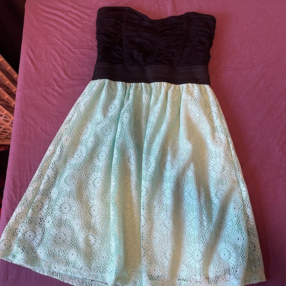 LunaChix Lace Stretch Dress strapless in Seafoam Blue/Green - Size Small